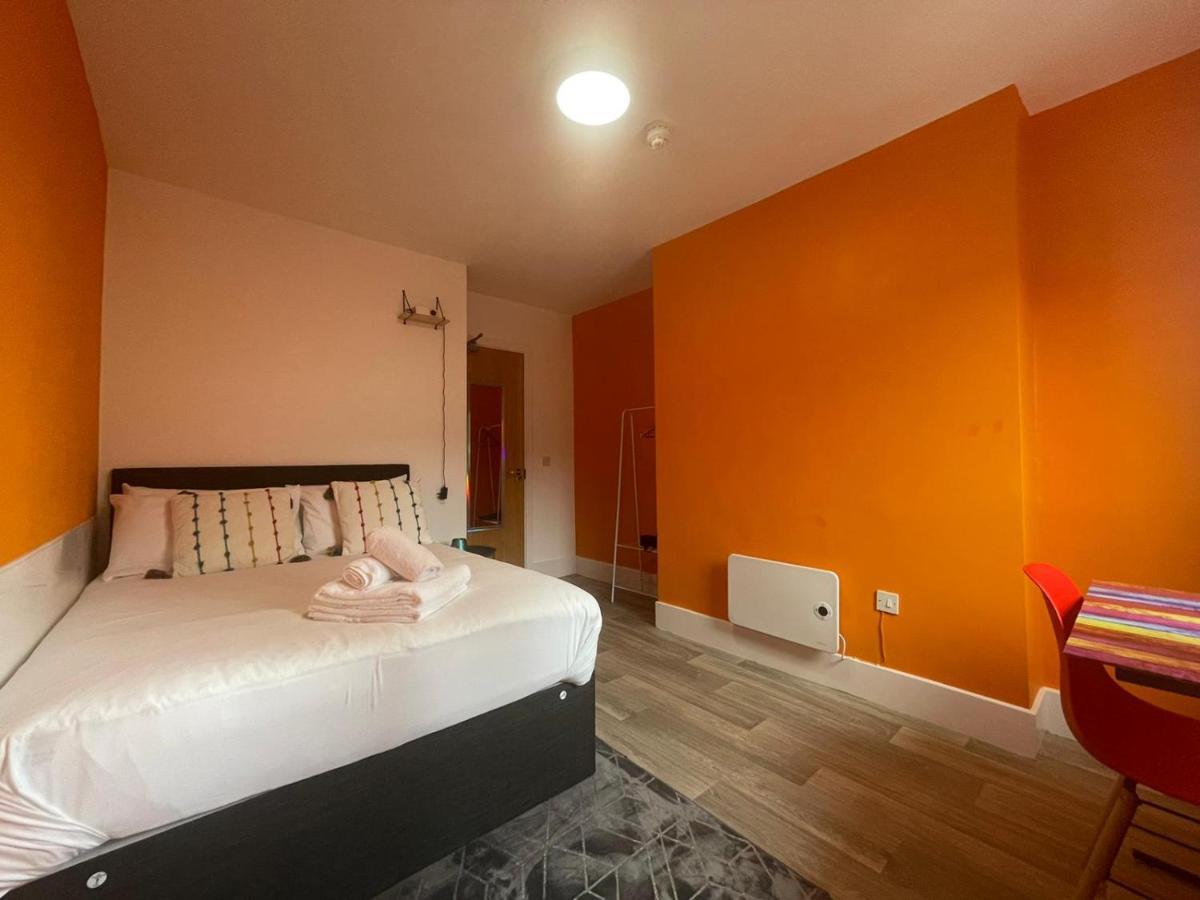 Neon 160 Pansiyon Swansea Dış mekan fotoğraf