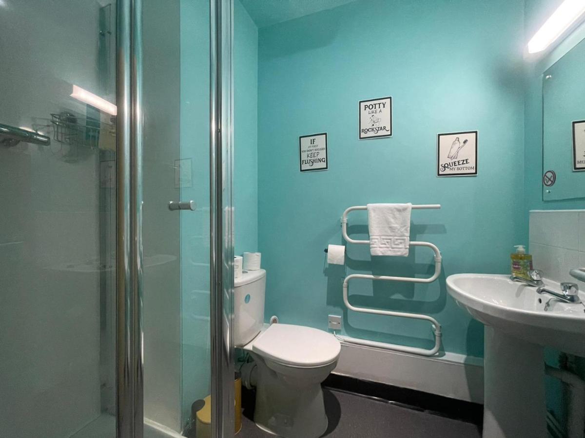 Neon 160 Pansiyon Swansea Dış mekan fotoğraf